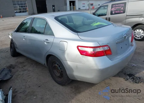 2009 Toyota Camry z USA, uszkodzony, nr VIN 4T1BE46K29U902337
